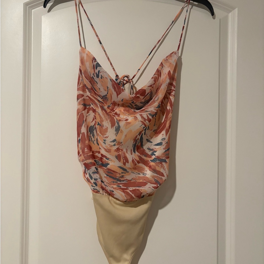 3 Piece Set! Sage Skirt | Crop Top | Bodysuit with Multicolor Brushstroke Design - Picture 3 of 10
